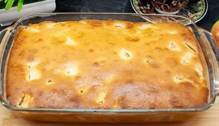 HOME 10 Apple pie that melts in your mouth! For 5 minutes of work! Apple pie recipe